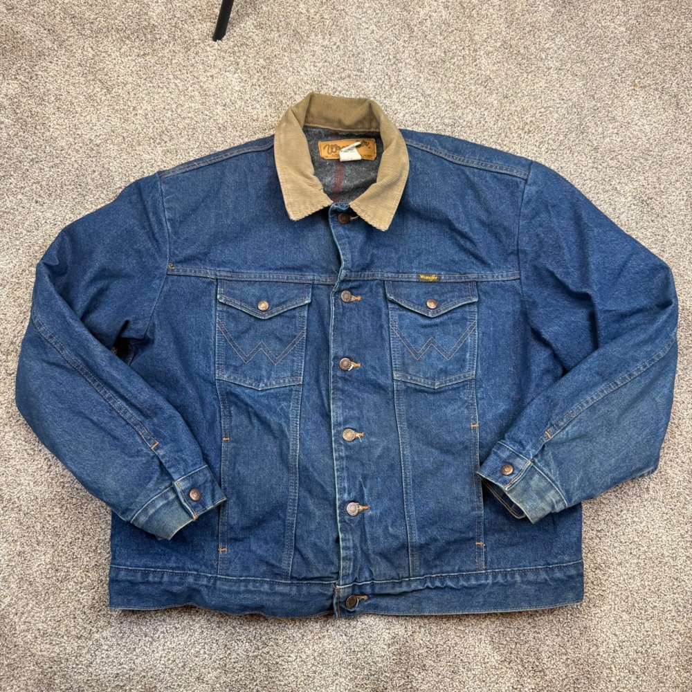 Vintage Wrangler Blanket Lined Denim Jacket Made in USA Blue Trucker 46 74260PW‎